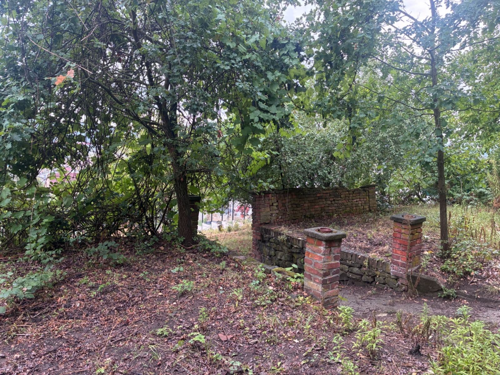 Prodej pozemku 915 m², Černá cesta, Ústí nad Labem, Ústecký kraj Prodej pozemku 915 m², Černá cesta, Ústí nad Labem, Ústecký kraj