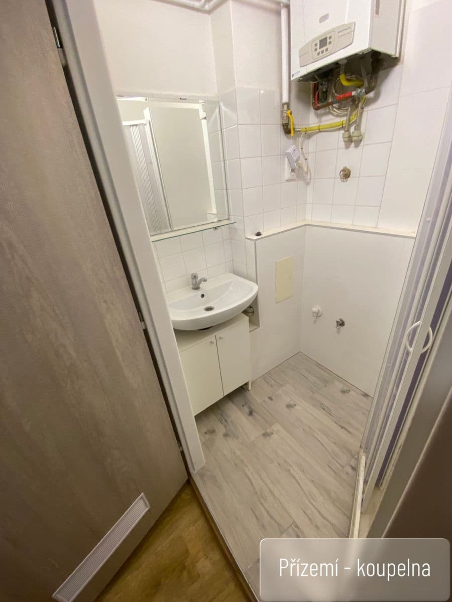 Pronájem bytu 3+1 45 m², Svitavská, Brno, Jihomoravský kraj Pronájem bytu 3+1 45 m², Svitavská, Brno, Jihomoravský kraj