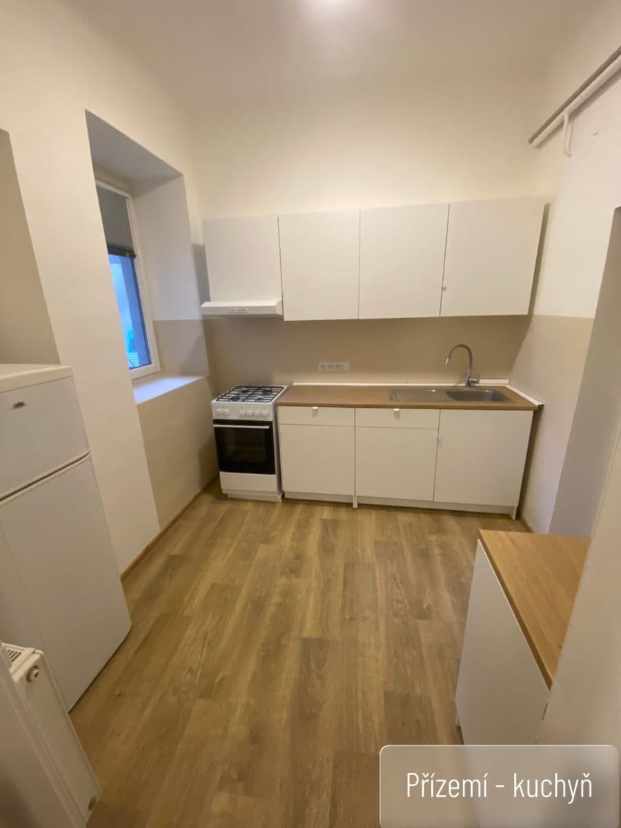 Pronájem bytu 3+1 45 m², Svitavská, Brno, Jihomoravský kraj Pronájem bytu 3+1 45 m², Svitavská, Brno, Jihomoravský kraj