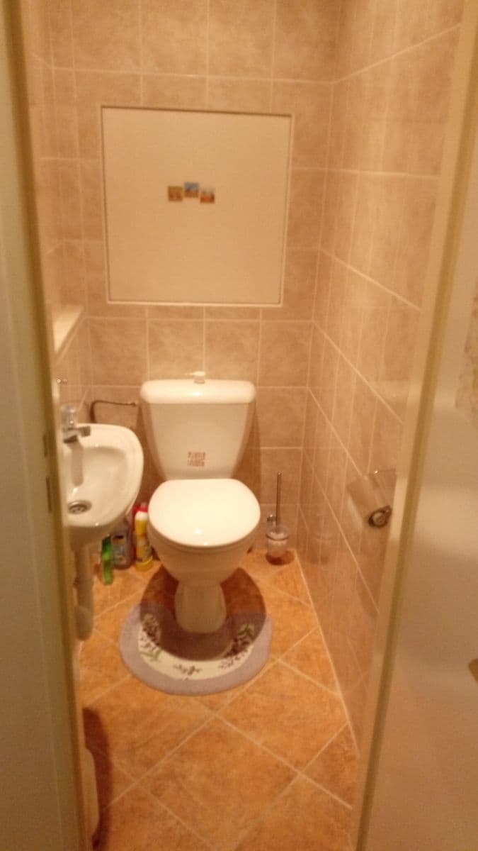 Prodej bytu 2+kk 42 m², Teplická, Praha, Praha Prodej bytu 2+kk 42 m², Teplická, Praha, Praha