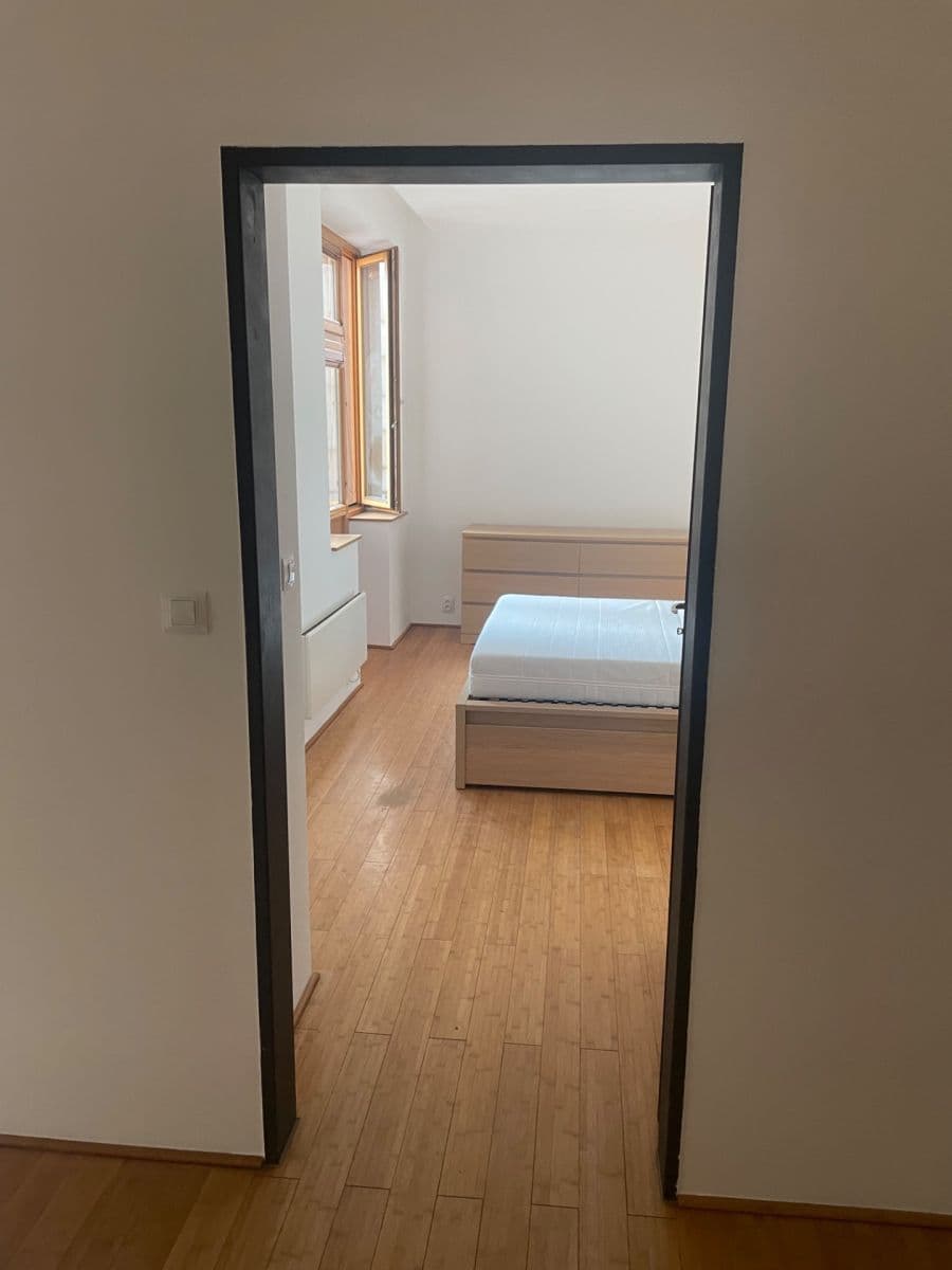 Pronájem bytu 2+kk 52 m², Žerotínova, Praha, Praha Pronájem bytu 2+kk 52 m², Žerotínova, Praha, Praha