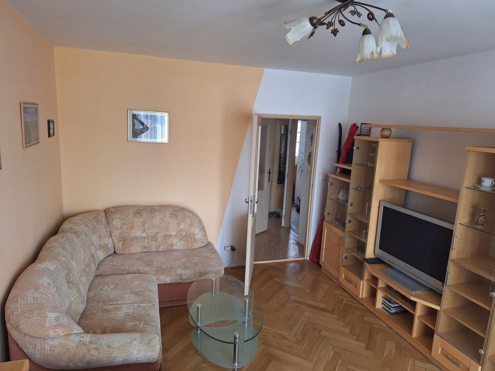 Pronájem bytu 2+1 54 m², Kafkova, Praha, Praha Pronájem bytu 2+1 54 m², Kafkova, Praha, Praha