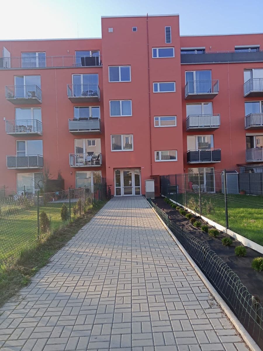 Prodej bytu 2+kk 49 m², Pšeničná, Hostivice, Středočeský kraj Prodej bytu 2+kk 49 m², Pšeničná, Hostivice, Středočeský kraj