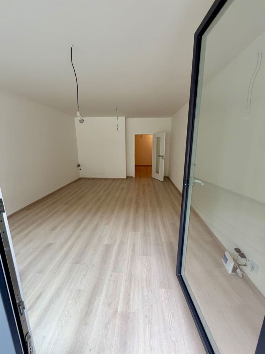 Pronájem bytu 1+kk 40 m², Gerstelova, Praha, Praha Pronájem bytu 1+kk 40 m², Gerstelova, Praha, Praha