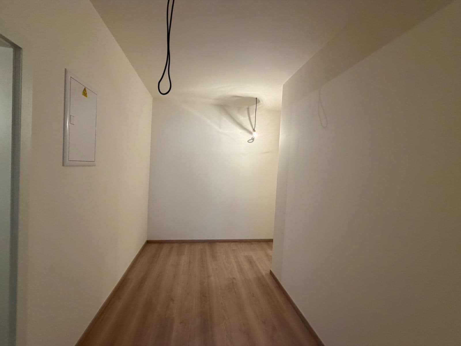 Pronájem bytu 1+kk 40 m², Gerstelova, Praha, Praha Pronájem bytu 1+kk 40 m², Gerstelova, Praha, Praha