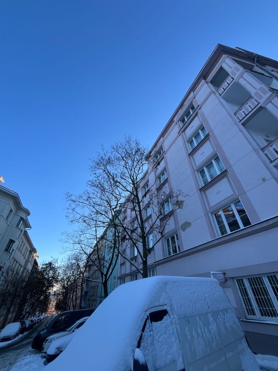 Pronájem bytu 3+kk 70 m², Na Březince, Praha, Praha Pronájem bytu 3+kk 70 m², Na Březince, Praha, Praha