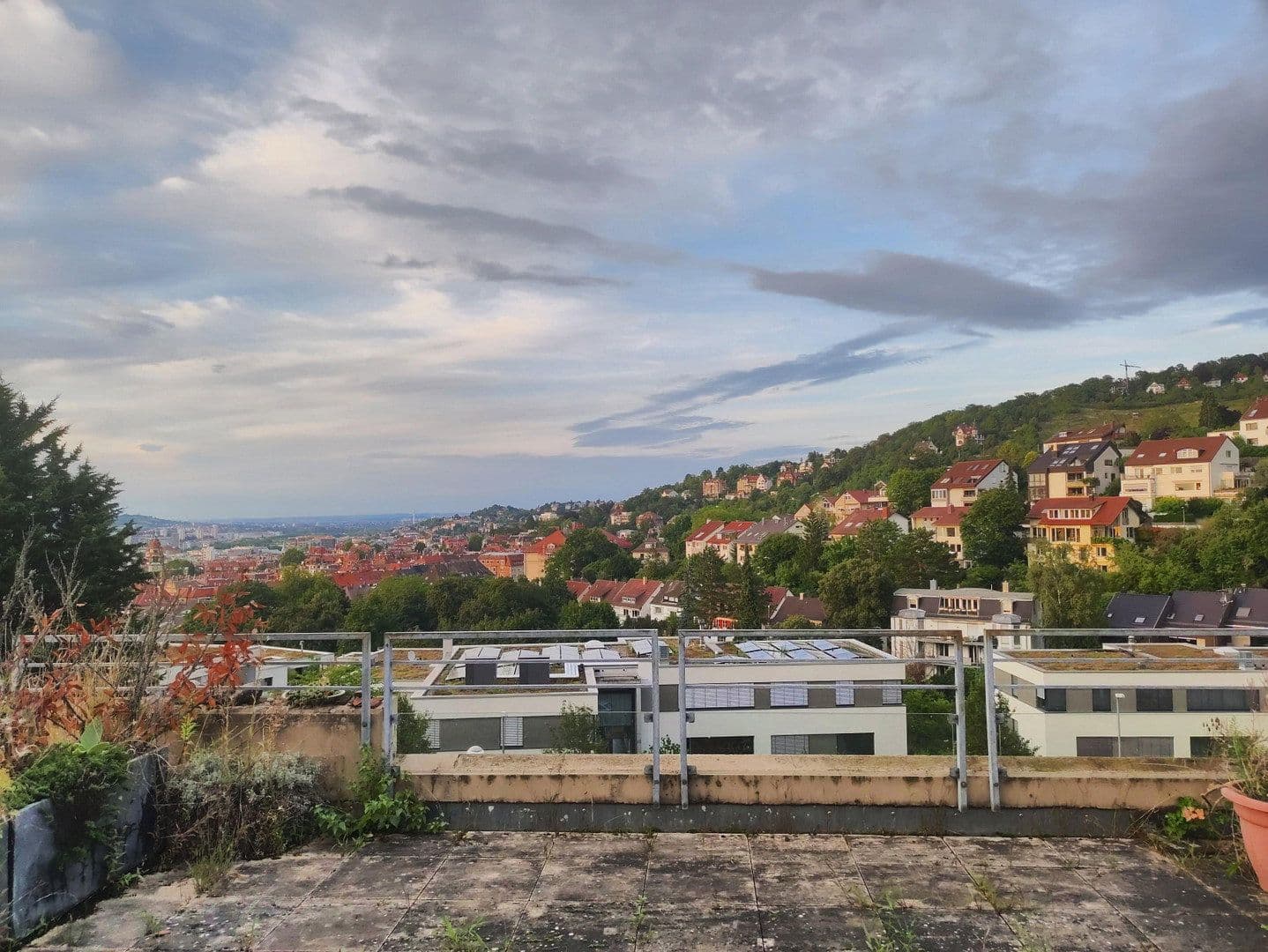 Prodej bytu 3+1 124 m², Stuttgart, Bádensko-Württembersko Prodej bytu 3+1 124 m², Stuttgart, Bádensko-Württembersko