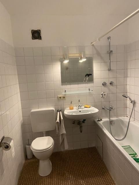 Pronájem bytu 2+1 50 m², Fallstraße 16, München, Bavorsko Pronájem bytu 2+1 50 m², Fallstraße 16, München, Bavorsko