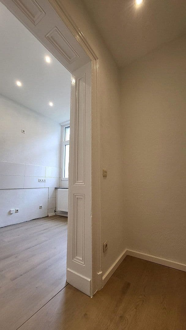 Pronájem bytu 2+1 54 m², Stübbenerstr. 46, Solingen, Severní Porýní-Vestfálsko Pronájem bytu 2+1 54 m², Stübbenerstr. 46, Solingen, Severní Porýní-Vestfálsko