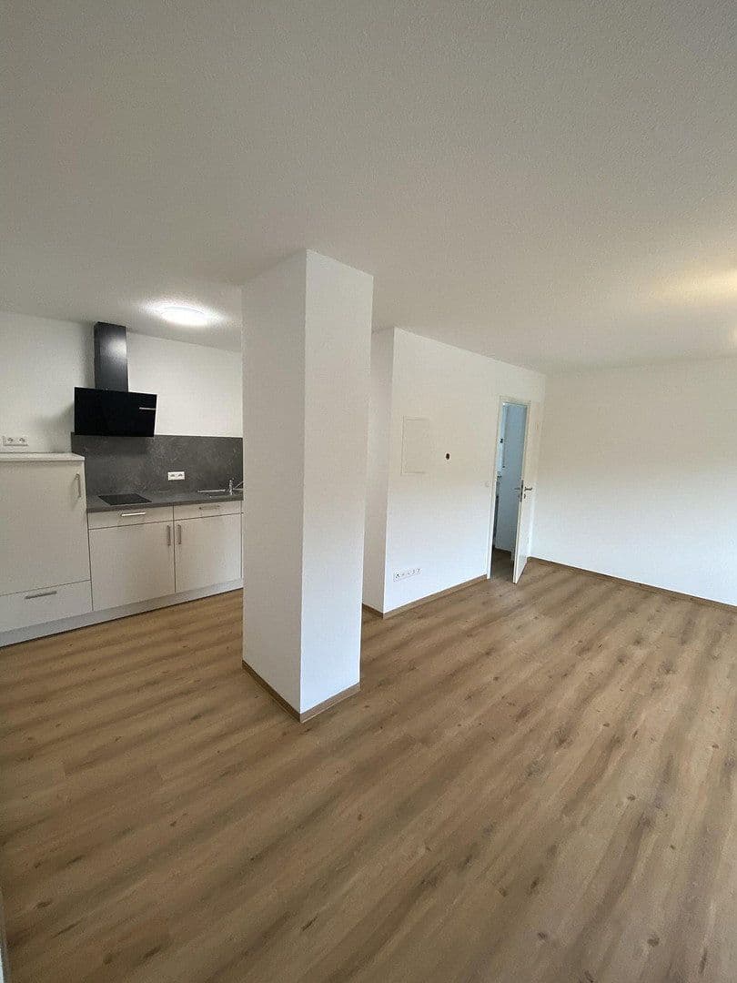 Pronájem bytu 1+1 34 m², Schöntal, Bádensko-Württembersko Pronájem bytu 1+1 34 m², Schöntal, Bádensko-Württembersko