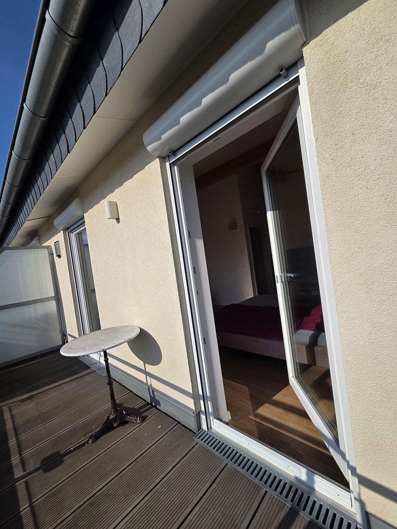 Prodej domu 138 m², pozemek 261 m², Bonn - Buschdorf, Severní Porýní-Vestfálsko Prodej domu 138 m², pozemek 261 m², Bonn - Buschdorf, Severní Porýní-Vestfálsko