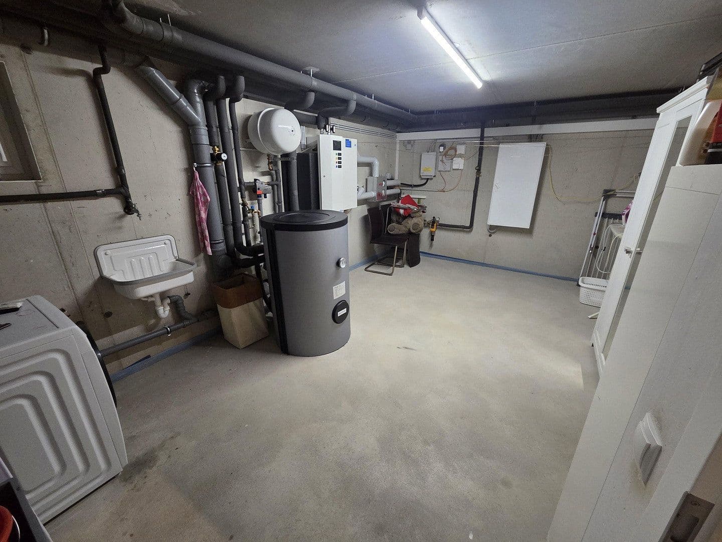 Prodej domu 138 m², pozemek 261 m², Bonn - Buschdorf, Severní Porýní-Vestfálsko Prodej domu 138 m², pozemek 261 m², Bonn - Buschdorf, Severní Porýní-Vestfálsko