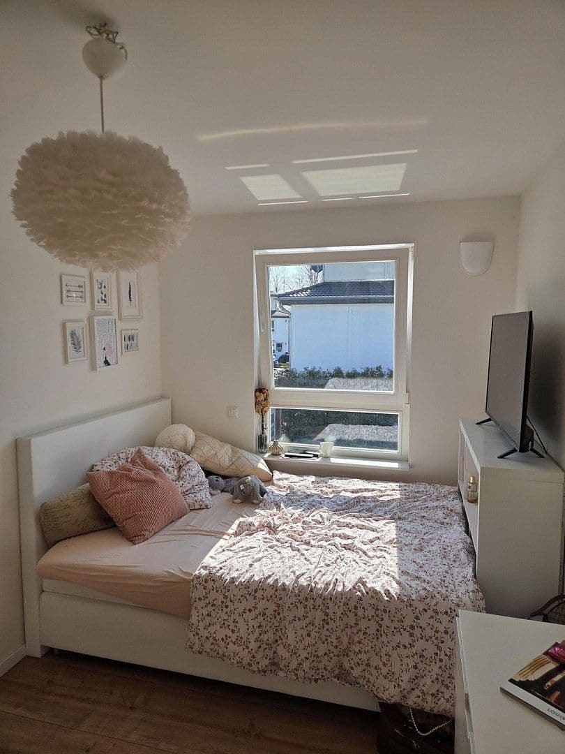 Prodej domu 138 m², pozemek 261 m², Bonn - Buschdorf, Severní Porýní-Vestfálsko Prodej domu 138 m², pozemek 261 m², Bonn - Buschdorf, Severní Porýní-Vestfálsko