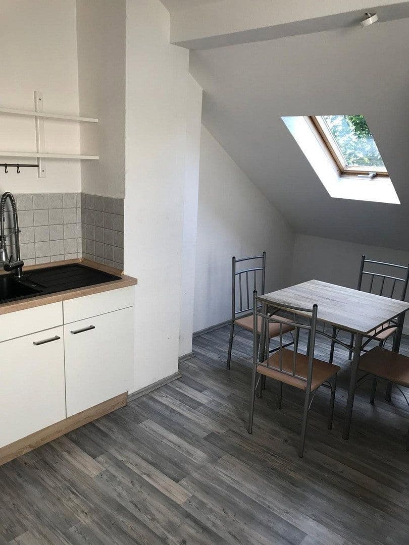 Pronájem bytu 2+1 62 m², Gotha, Durynsko Pronájem bytu 2+1 62 m², Gotha, Durynsko