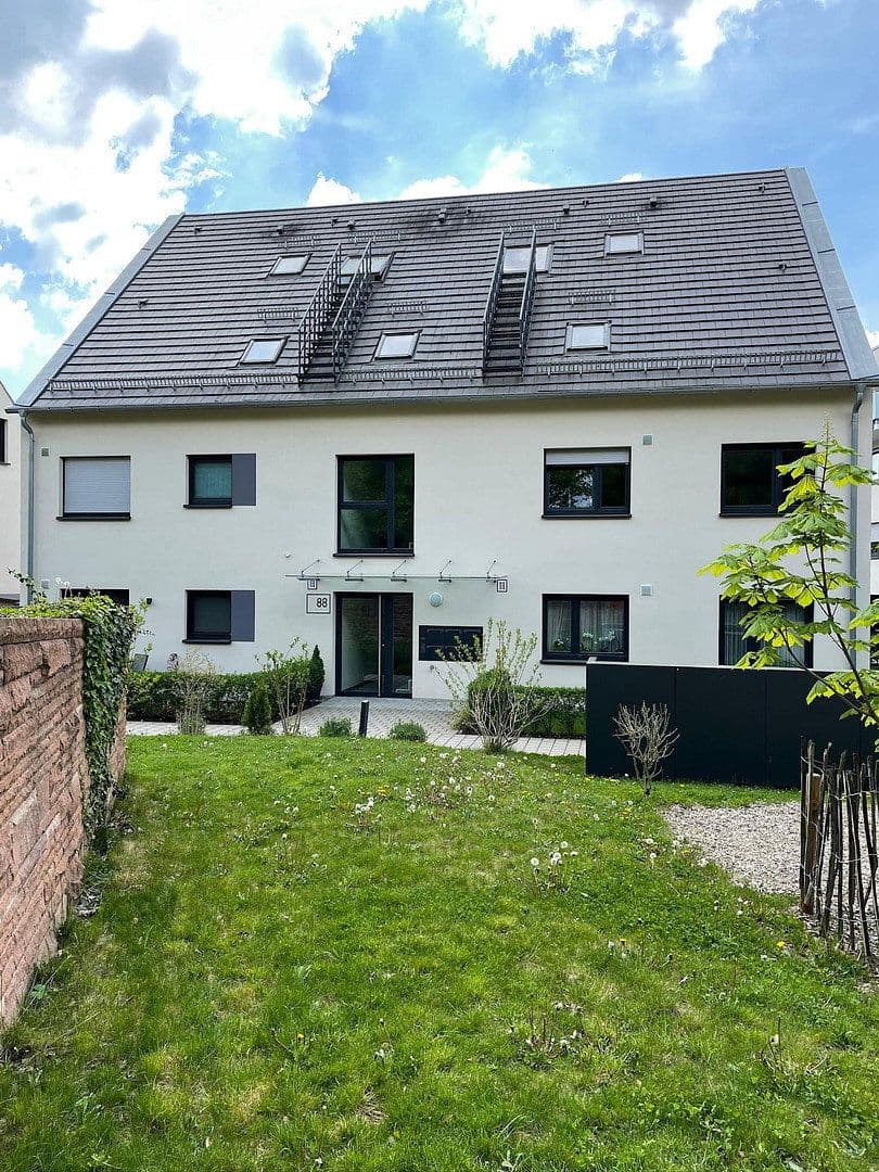 Prodej bytu 4+1 108 m², Marbacher Straße 88, Stuttgart, Bádensko-Württembersko Prodej bytu 4+1 108 m², Marbacher Straße 88, Stuttgart, Bádensko-Württembersko