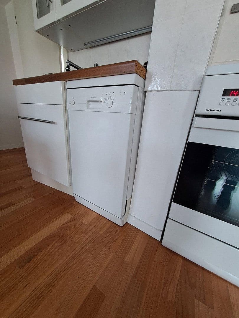 Pronájem bytu 2+1 50 m², Kobelstraße 33, Neusäß, Bavorsko Pronájem bytu 2+1 50 m², Kobelstraße 33, Neusäß, Bavorsko