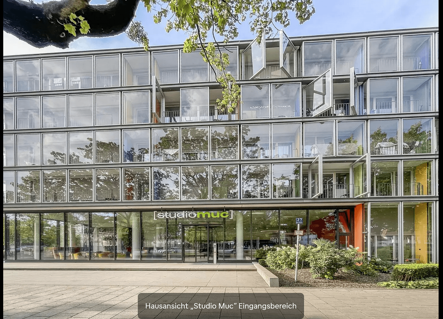 Pronájem bytu 1+1 24 m², studiomuc, München, Bavorsko Pronájem bytu 1+1 24 m², studiomuc, München, Bavorsko