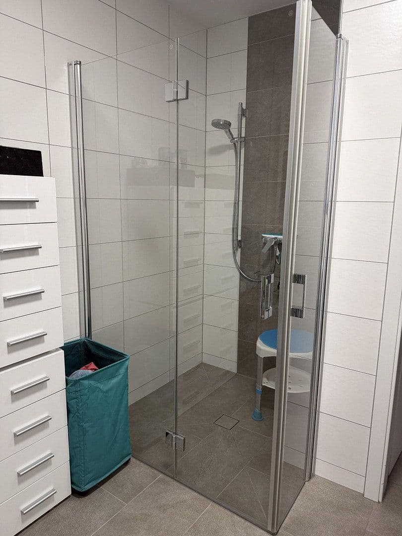 Pronájem bytu 2+1 70 m², Forstenrieder Allee 221, München, Bavorsko Pronájem bytu 2+1 70 m², Forstenrieder Allee 221, München, Bavorsko