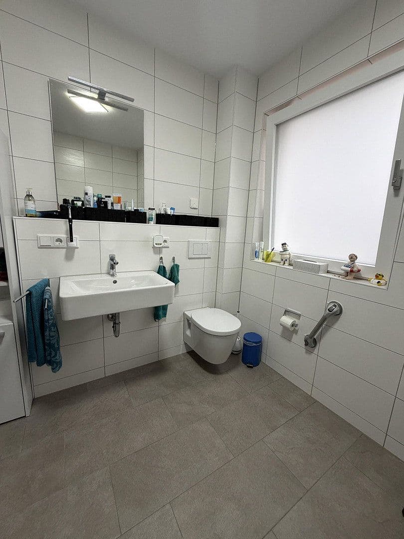 Pronájem bytu 2+1 70 m², Forstenrieder Allee 221, München, Bavorsko Pronájem bytu 2+1 70 m², Forstenrieder Allee 221, München, Bavorsko