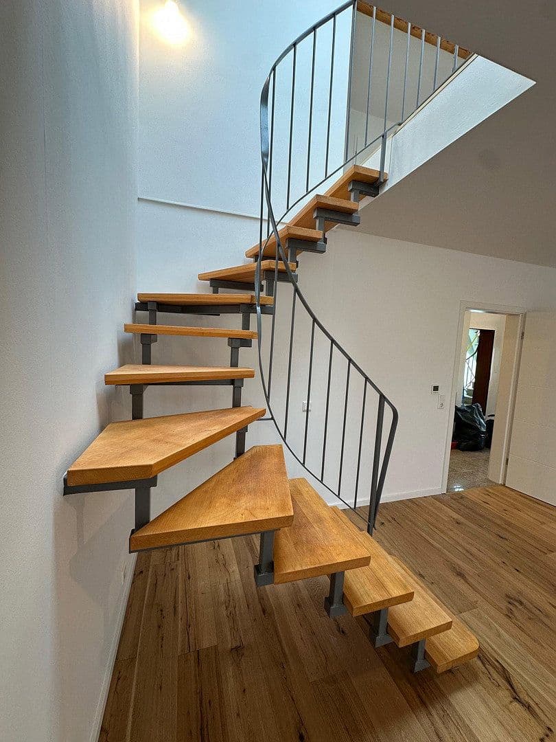 Prodej bytu 3+kk 109 m², Draisstr.38, Hemsbach, Bádensko-Württembersko Prodej bytu 3+kk 109 m², Draisstr.38, Hemsbach, Bádensko-Württembersko