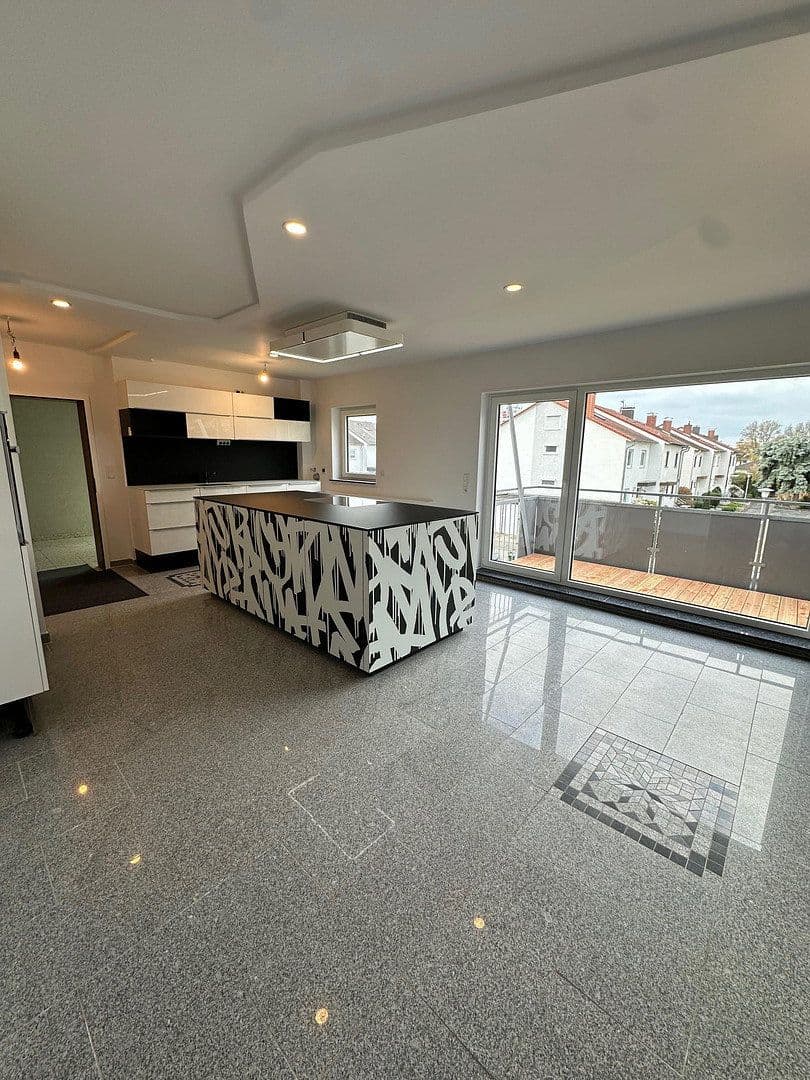 Prodej bytu 3+kk 109 m², Draisstr.38, Hemsbach, Bádensko-Württembersko Prodej bytu 3+kk 109 m², Draisstr.38, Hemsbach, Bádensko-Württembersko