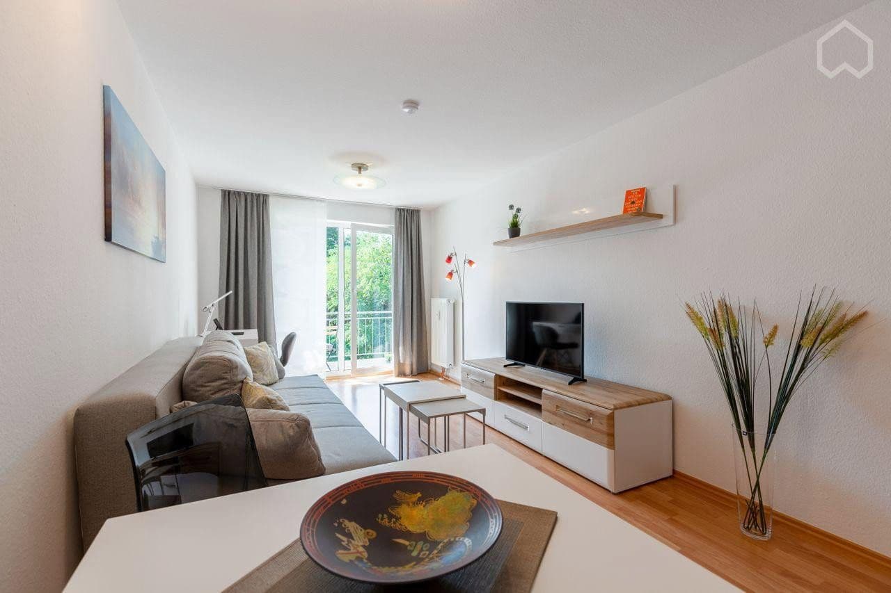 Pronájem bytu 2+1 56 m², Feldbergstraße 8, Köln, Severní Porýní-Vestfálsko Pronájem bytu 2+1 56 m², Feldbergstraße 8, Köln, Severní Porýní-Vestfálsko