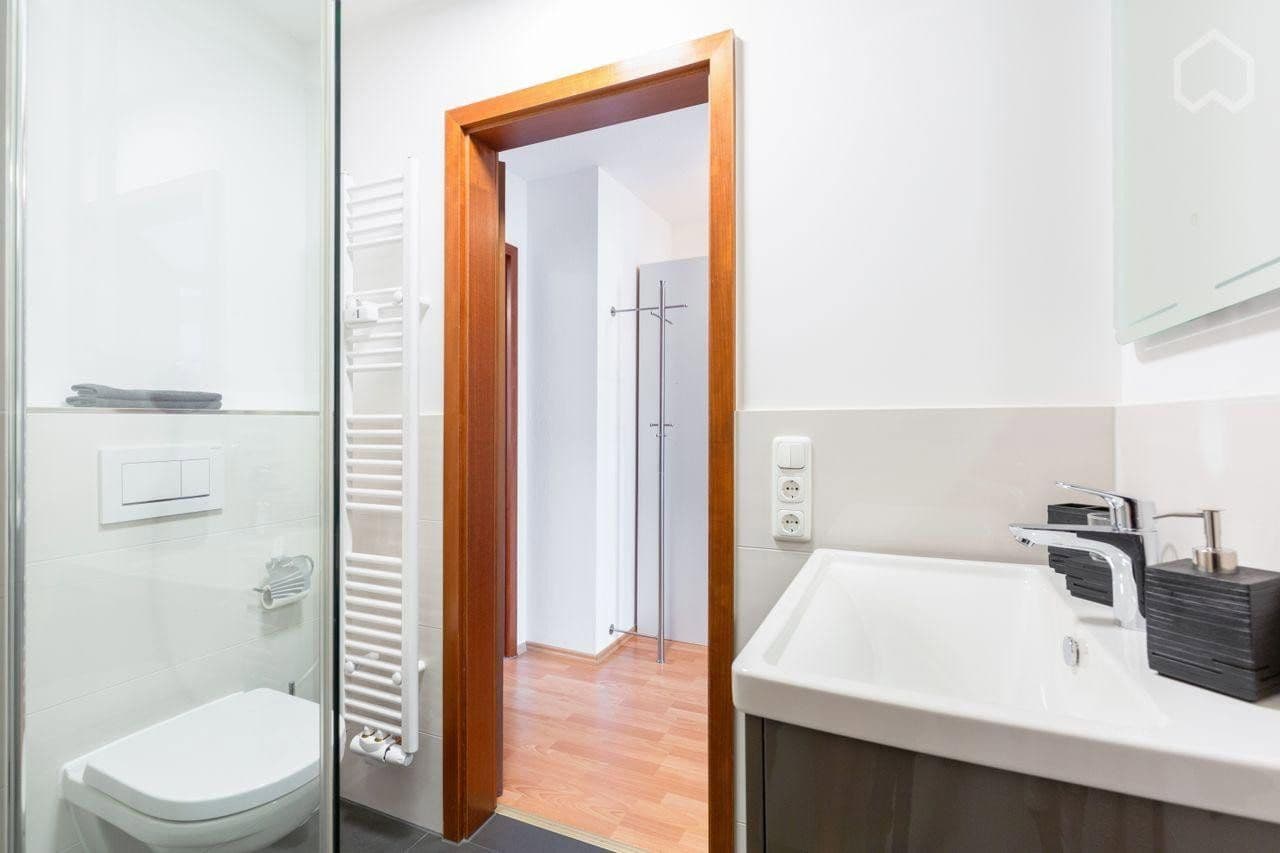 Pronájem bytu 2+1 56 m², Feldbergstraße 8, Köln, Severní Porýní-Vestfálsko Pronájem bytu 2+1 56 m², Feldbergstraße 8, Köln, Severní Porýní-Vestfálsko