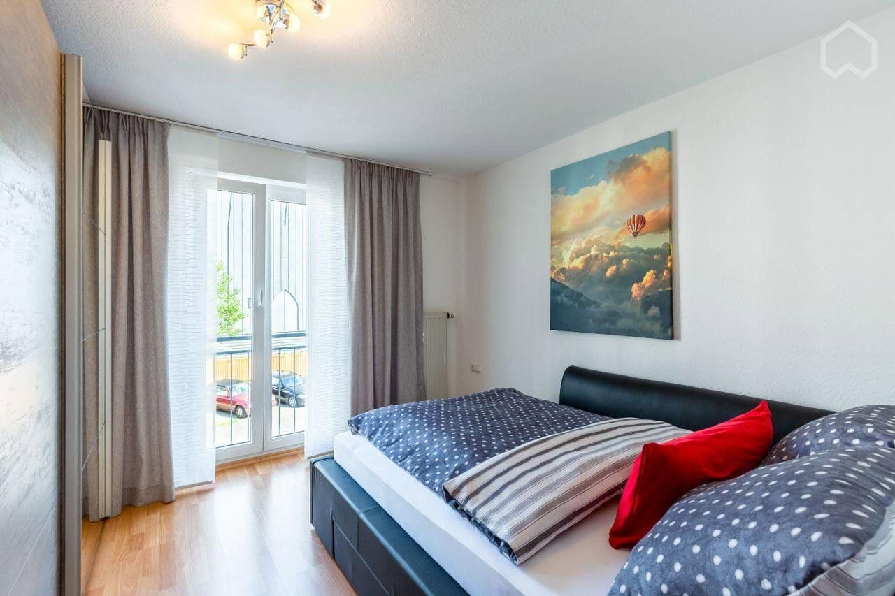 Pronájem bytu 2+1 56 m², Feldbergstraße 8, Köln, Severní Porýní-Vestfálsko Pronájem bytu 2+1 56 m², Feldbergstraße 8, Köln, Severní Porýní-Vestfálsko