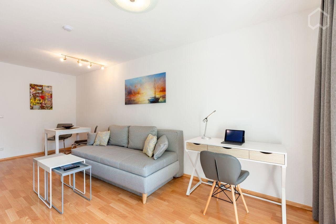 Pronájem bytu 2+1 56 m², Feldbergstraße 8, Köln, Severní Porýní-Vestfálsko Pronájem bytu 2+1 56 m², Feldbergstraße 8, Köln, Severní Porýní-Vestfálsko