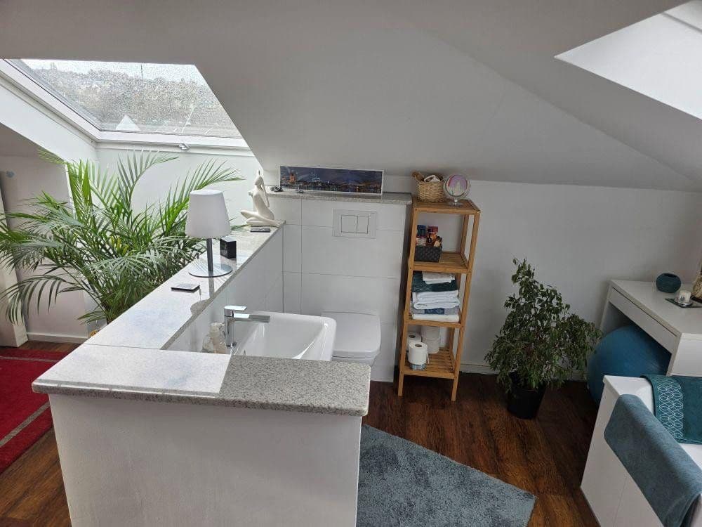 Prodej bytu 4+1 110 m², Bonn-Lengsdorf, Severní Porýní-Vestfálsko Prodej bytu 4+1 110 m², Bonn-Lengsdorf, Severní Porýní-Vestfálsko