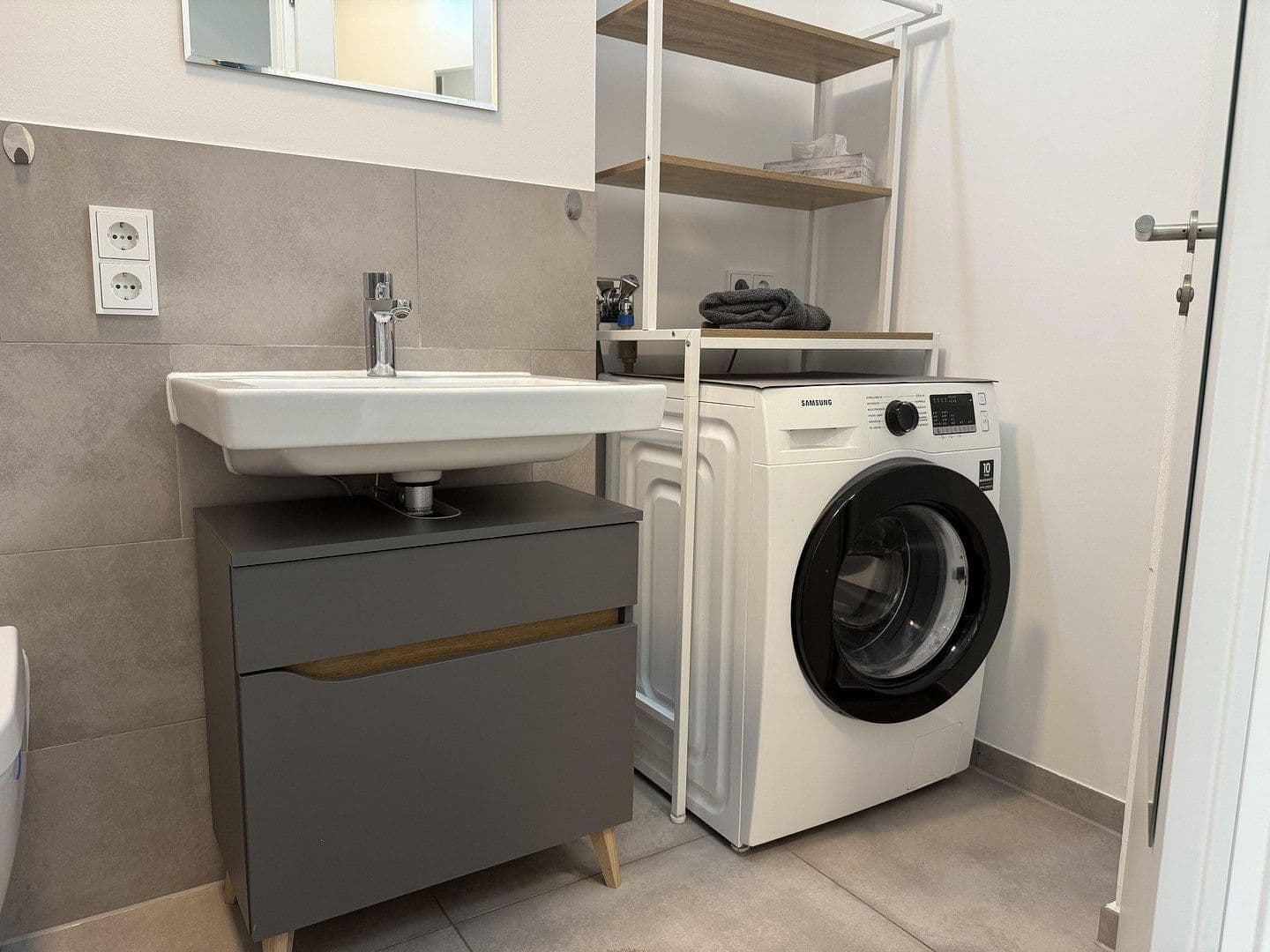 Prodej bytu 1+1 32 m², Berlin, Berlín Prodej bytu 1+1 32 m², Berlin, Berlín