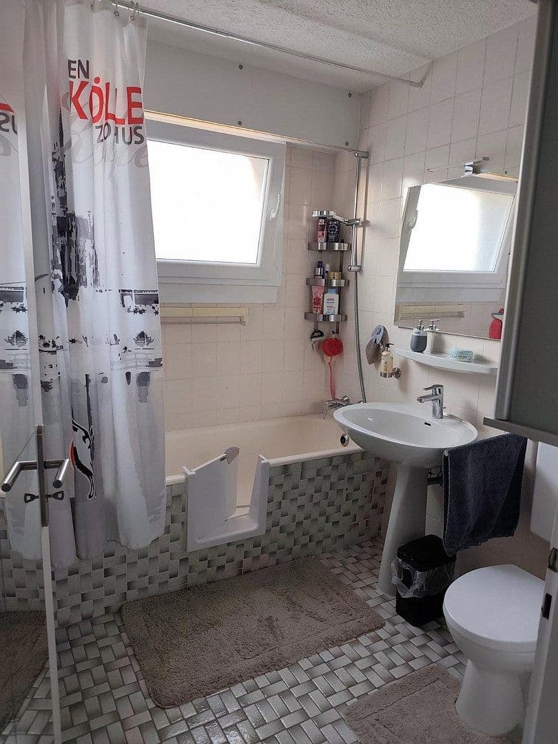 Prodej domu 116 m², pozemek 362 m², Köln Heimersdorf, Severní Porýní-Vestfálsko Prodej domu 116 m², pozemek 362 m², Köln Heimersdorf, Severní Porýní-Vestfálsko