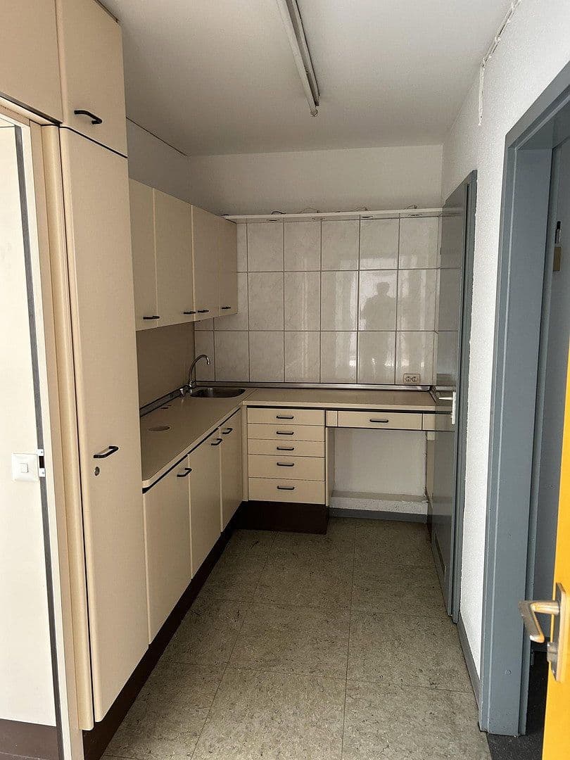 Pronájem kanceláře 170 m², Pfuhlgasse 20, Koblenz, Porýní-Falc Pronájem kanceláře 170 m², Pfuhlgasse 20, Koblenz, Porýní-Falc