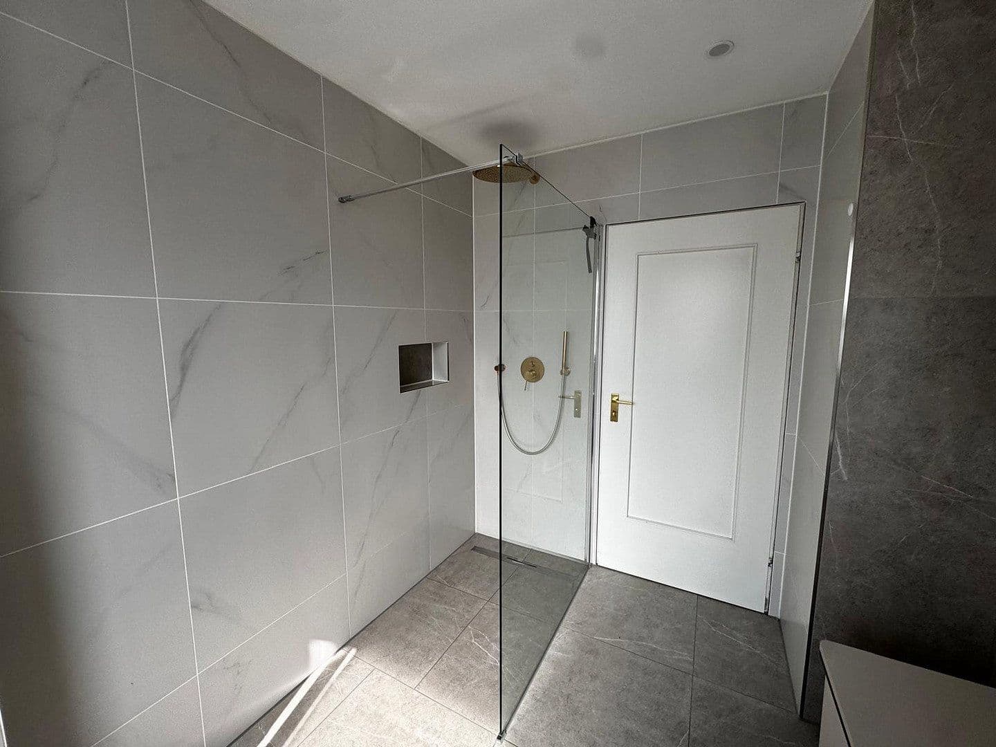 Prodej bytu 4+1 112 m², Plochingen, Bádensko-Württembersko Prodej bytu 4+1 112 m², Plochingen, Bádensko-Württembersko