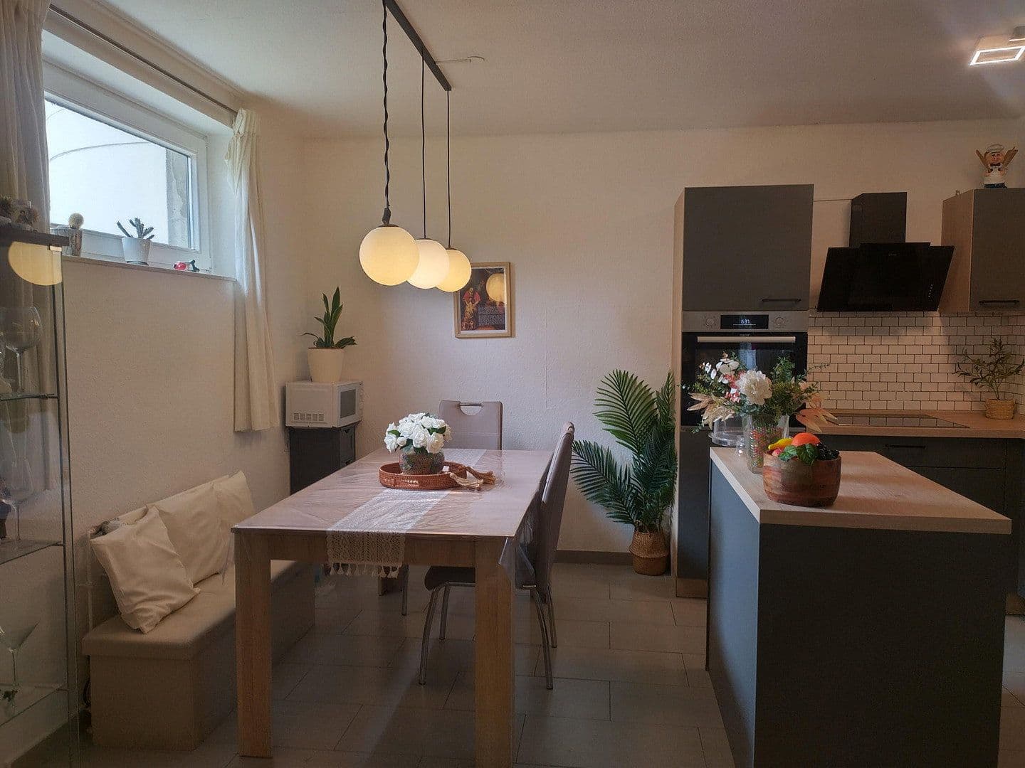 Prodej bytu 3+kk 91 m², Köln, Severní Porýní-Vestfálsko Prodej bytu 3+kk 91 m², Köln, Severní Porýní-Vestfálsko