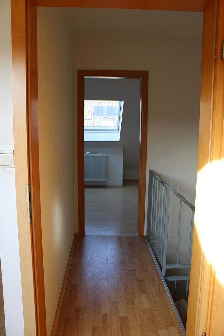 Prodej domu 130 m², pozemek 188 m², Ahornstraße 124, Feucht, Bavorsko Prodej domu 130 m², pozemek 188 m², Ahornstraße 124, Feucht, Bavorsko