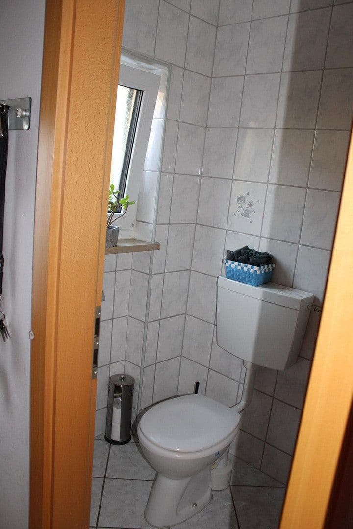 Prodej domu 130 m², pozemek 188 m², Ahornstraße 124, Feucht, Bavorsko Prodej domu 130 m², pozemek 188 m², Ahornstraße 124, Feucht, Bavorsko