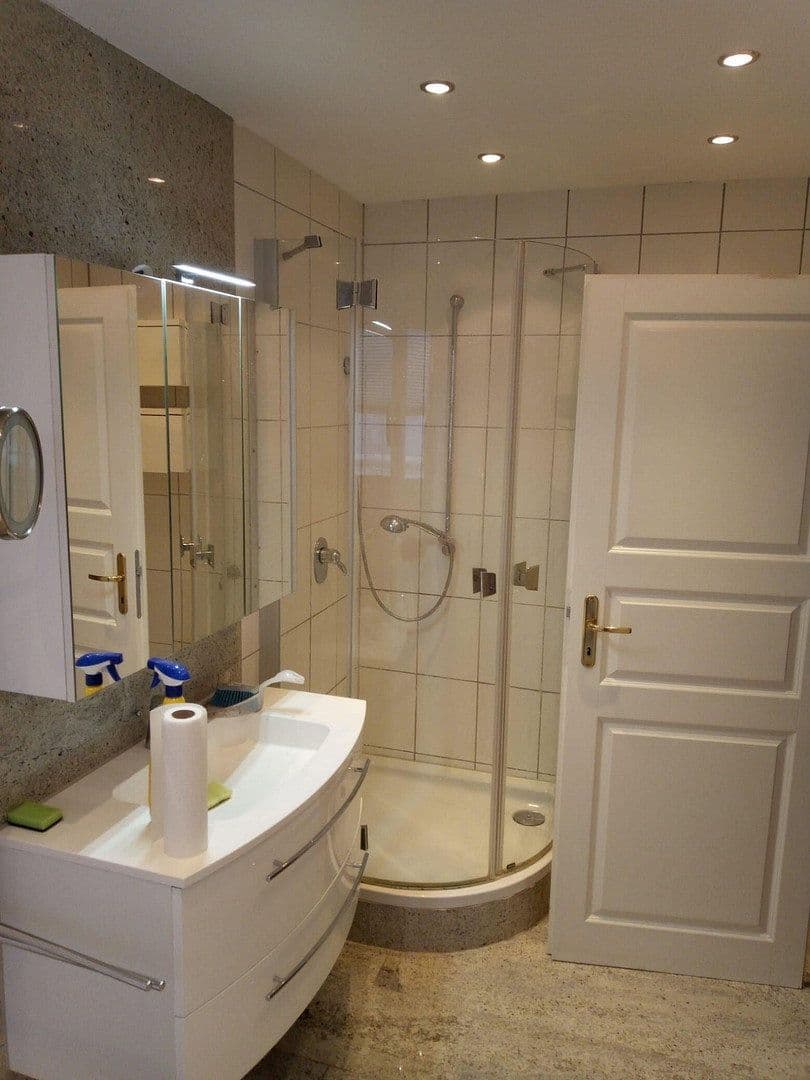 Pronájem bytu 2+1 96 m², Göggingerstr 31, Augsburg, Bavorsko Pronájem bytu 2+1 96 m², Göggingerstr 31, Augsburg, Bavorsko