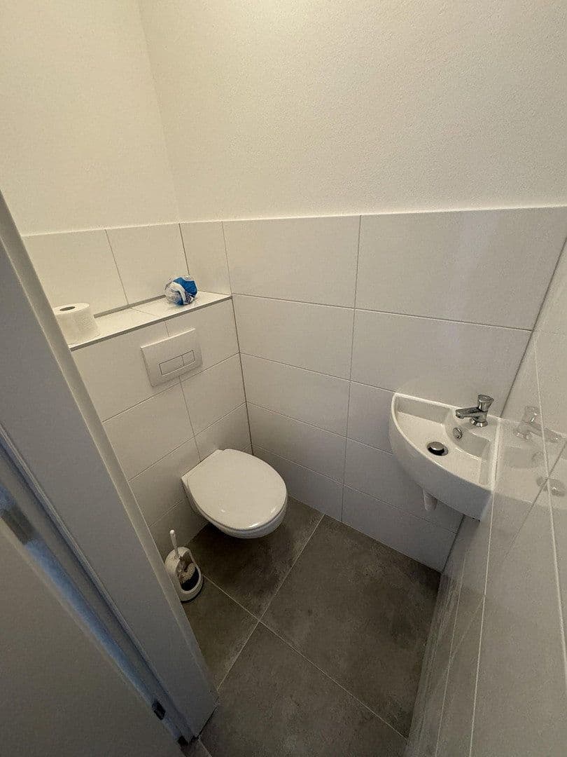Pronájem bytu 18 m², Hohenzollernstraße 72, Pforzheim, Bádensko-Württembersko Pronájem bytu 18 m², Hohenzollernstraße 72, Pforzheim, Bádensko-Württembersko