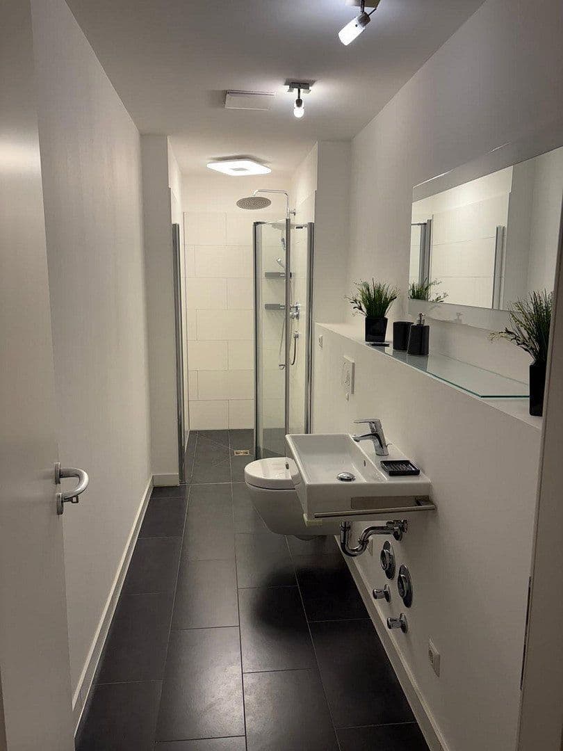 Pronájem bytu 3+1 105 m², Adalbertstrasse 64, Frankfurt am Main, Hessen Pronájem bytu 3+1 105 m², Adalbertstrasse 64, Frankfurt am Main, Hessen