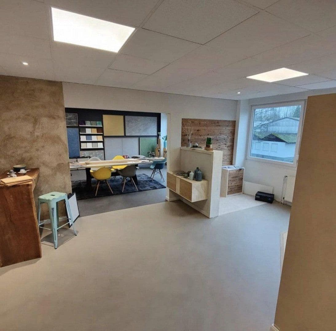 Pronájem kanceláře 110 m², Schwelm, Severní Porýní-Vestfálsko Pronájem kanceláře 110 m², Schwelm, Severní Porýní-Vestfálsko