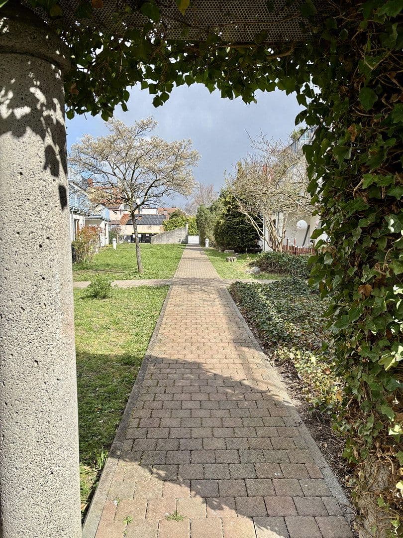 Prodej bytu 2+1 62 m², Budenheim, Porýní-Falc Prodej bytu 2+1 62 m², Budenheim, Porýní-Falc