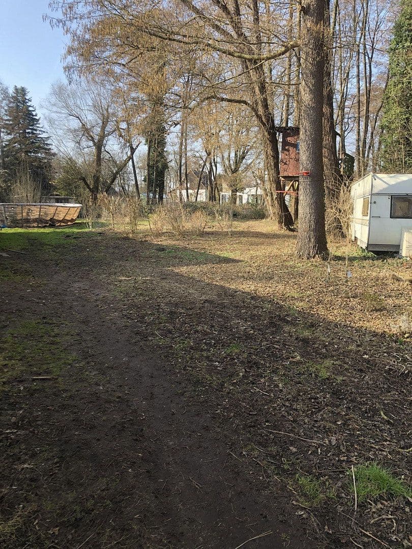 Prodej pozemku 4.300 m², Motzener Str. 8a, Bestensee, Braniborsko Prodej pozemku 4.300 m², Motzener Str. 8a, Bestensee, Braniborsko