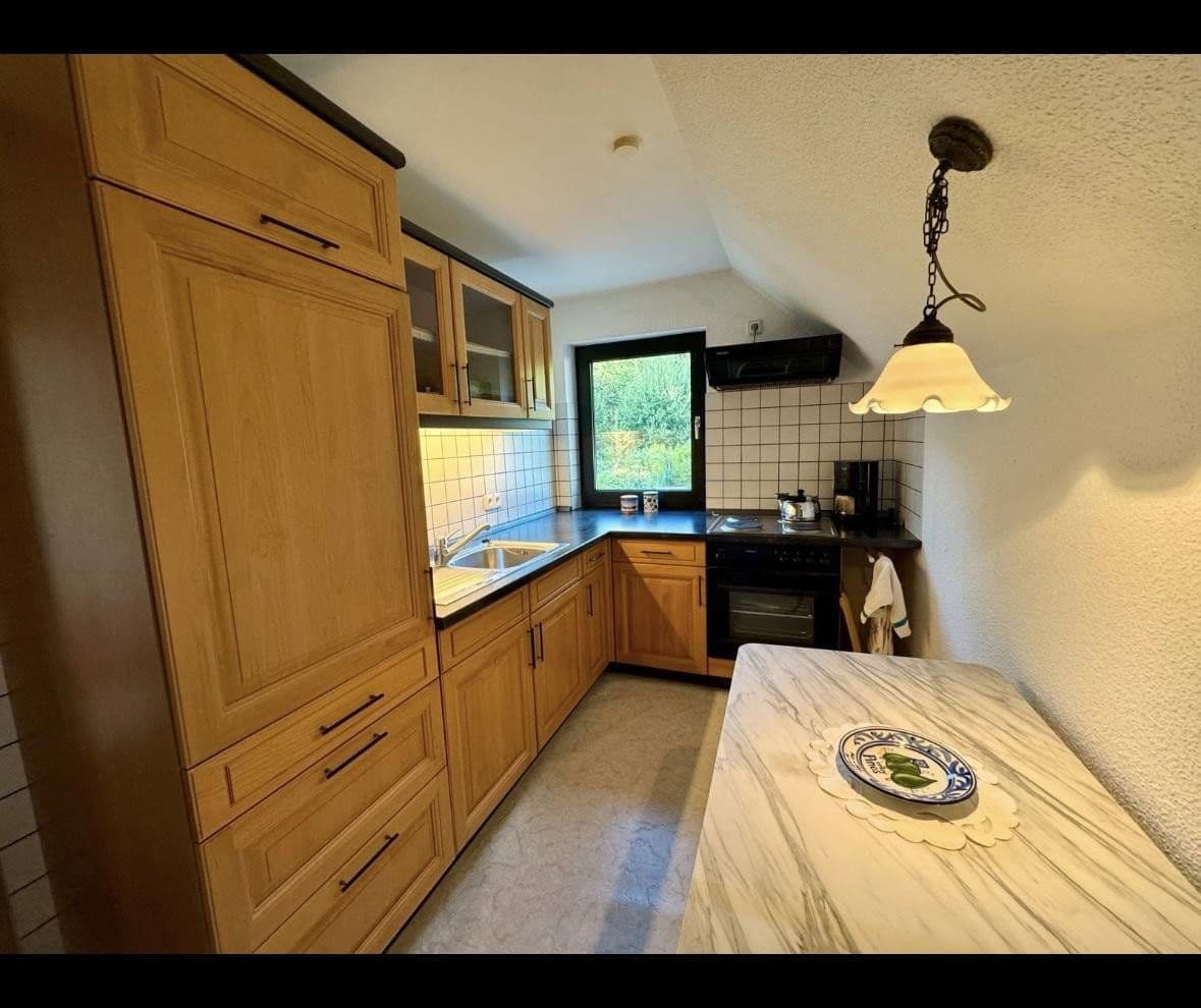 Prodej domu 142 m², pozemek 1.060 m², Remscheid, Severní Porýní-Vestfálsko Prodej domu 142 m², pozemek 1.060 m², Remscheid, Severní Porýní-Vestfálsko