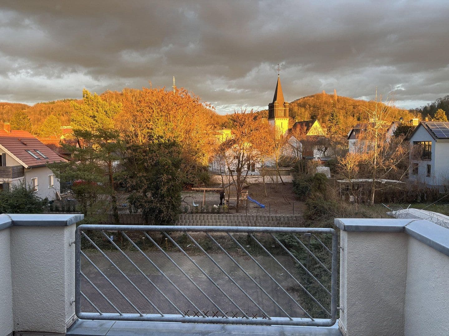 Pronájem bytu 2+1 69 m², Alte Bergstrasse 27, Seeheim-Jugenheim, Hessen Pronájem bytu 2+1 69 m², Alte Bergstrasse 27, Seeheim-Jugenheim, Hessen