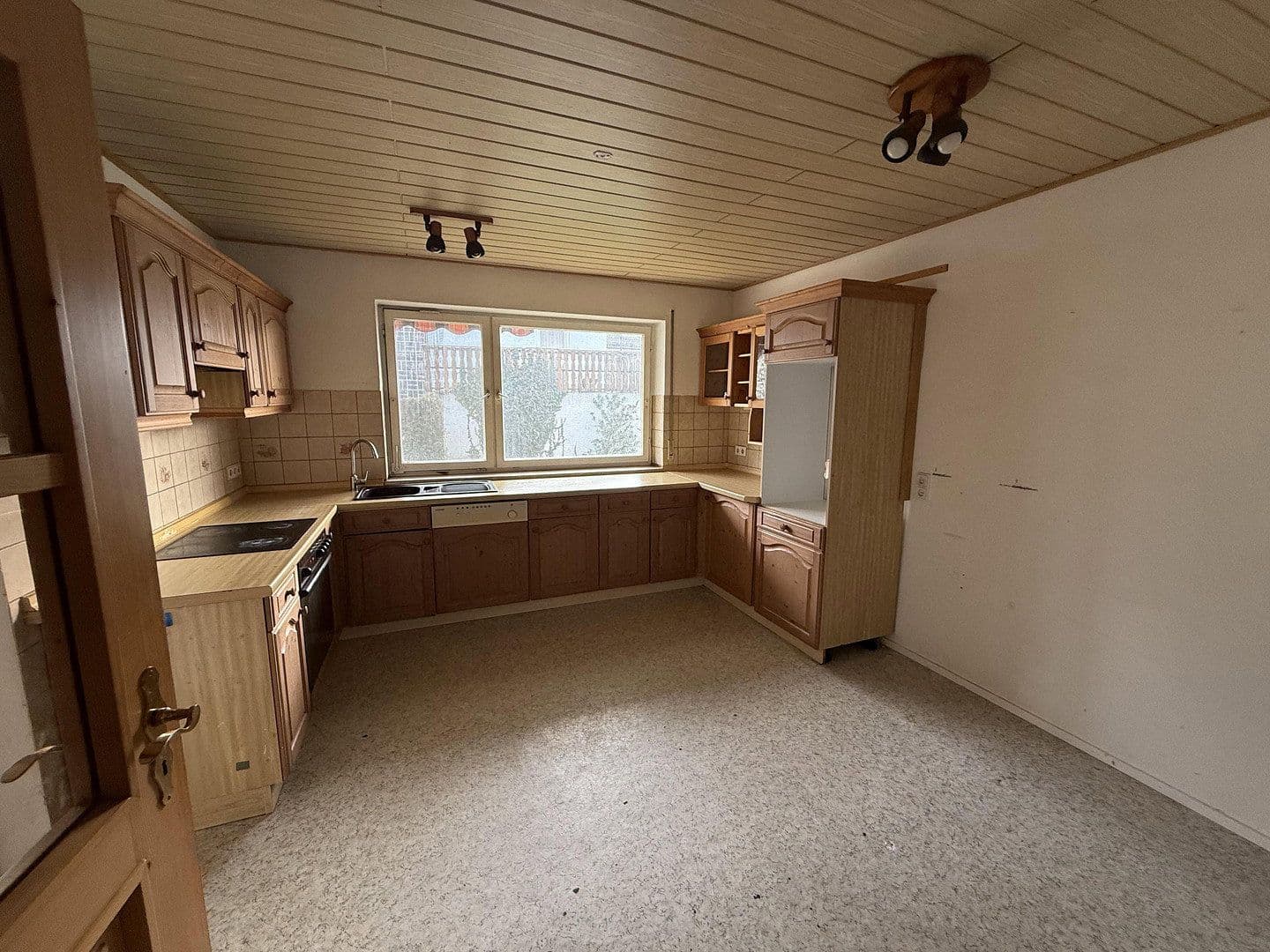 Prodej domu 140 m², pozemek 300 m², Dettingen an der Iller, Bádensko-Württembersko Prodej domu 140 m², pozemek 300 m², Dettingen an der Iller, Bádensko-Württembersko