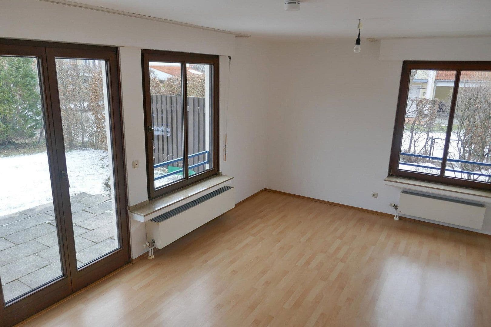 Prodej bytu 2+1 45 m², Poing, Bavorsko Prodej bytu 2+1 45 m², Poing, Bavorsko