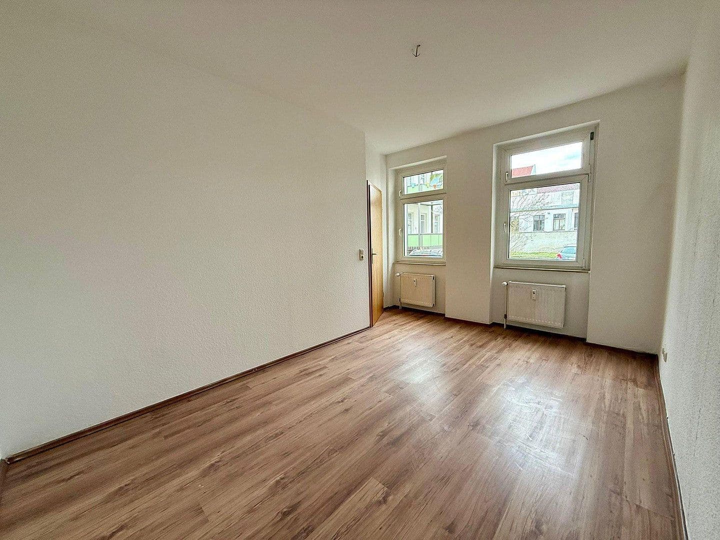 Prodej bytu 2+1 44 m², Innenhof, Kasseler Straße 12, Leipzig, Sasko Prodej bytu 2+1 44 m², Innenhof, Kasseler Straße 12, Leipzig, Sasko
