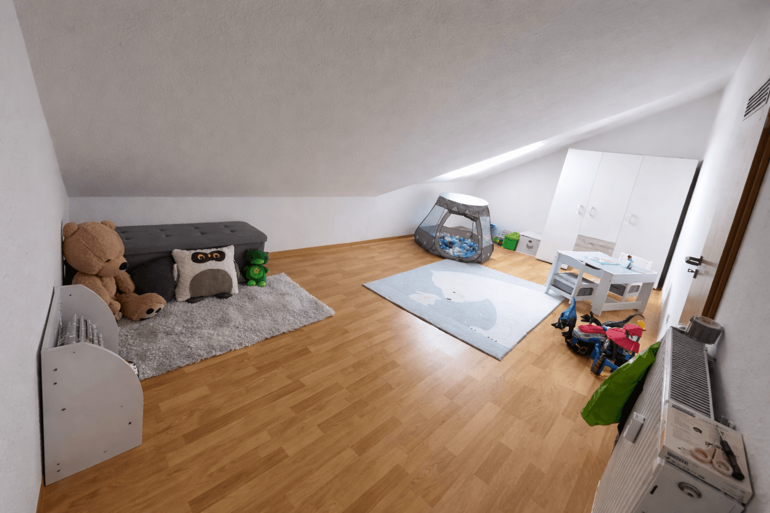 Pronájem bytu 3+1 61 m², Palisadenring 60, Bad Friedrichshall, Bádensko-Württembersko Pronájem bytu 3+1 61 m², Palisadenring 60, Bad Friedrichshall, Bádensko-Württembersko