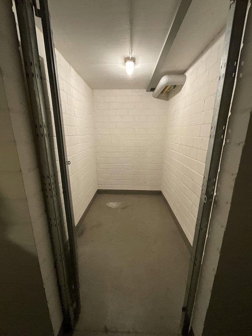 Pronájem bytu 2+1 61 m², Köln, Severní Porýní-Vestfálsko Pronájem bytu 2+1 61 m², Köln, Severní Porýní-Vestfálsko